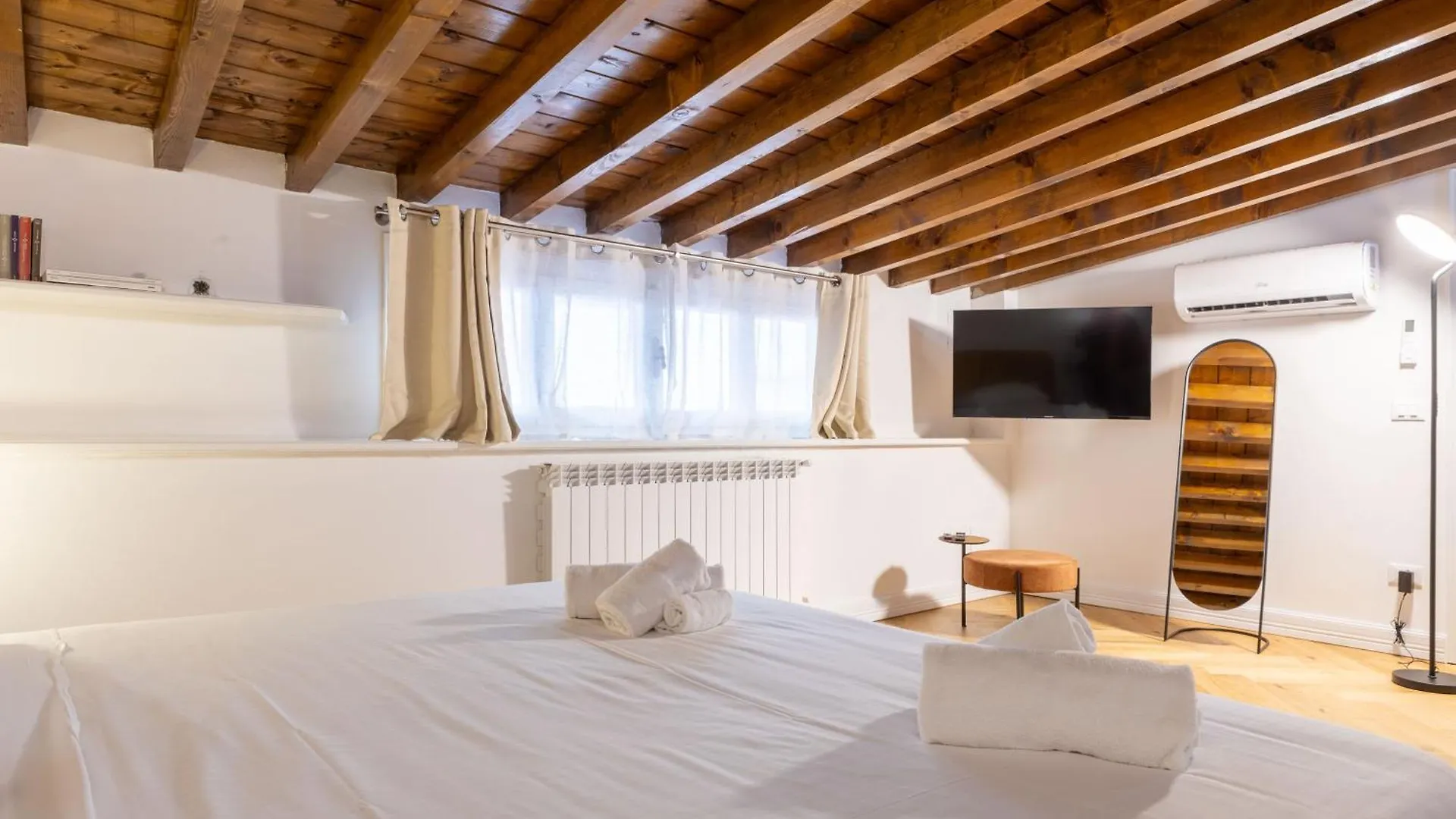 Santa Croce Luxury Apartment 피렌체